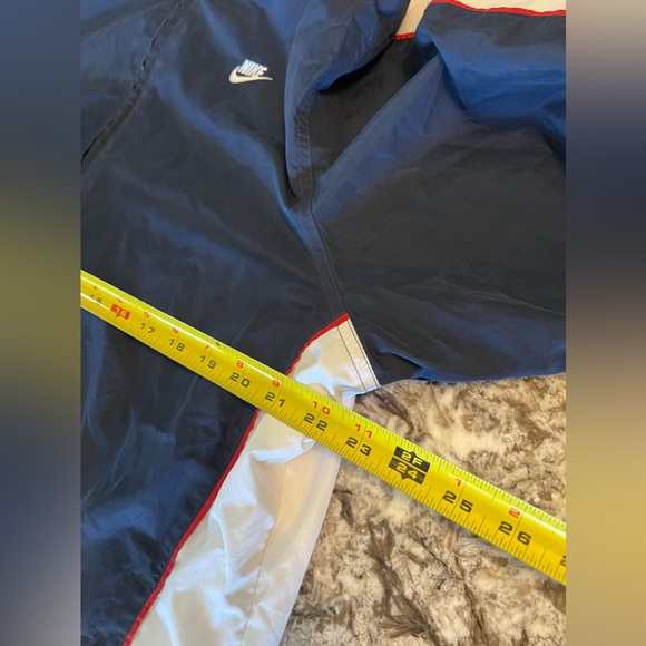 M Nike Vintage Blue White Windbreaker Jacket Mens Medium 90’s Retro Winter Fall - Picture 2 of 12